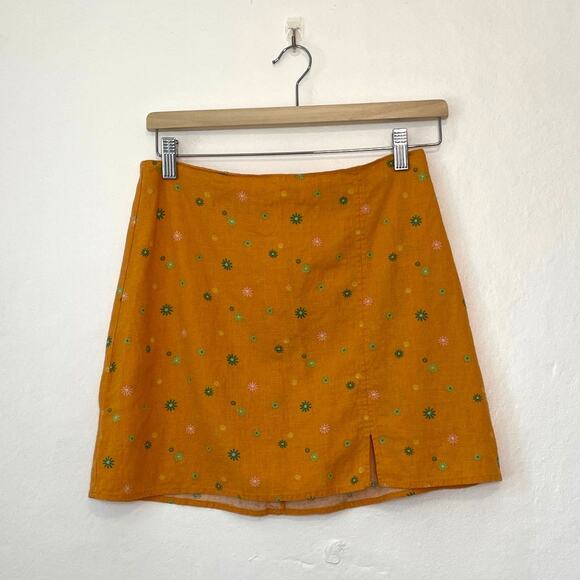 Abound – Linen Blend Orange Ditsy Floral Print Mini Skirt - Picture 1 of 9